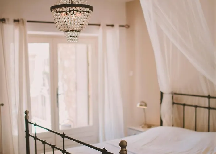 Lodge Mas De Rey Uzes *